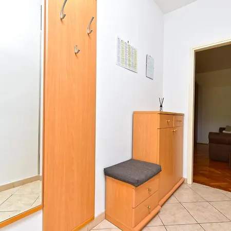 Apartmán Mauricio 2432 Fažana